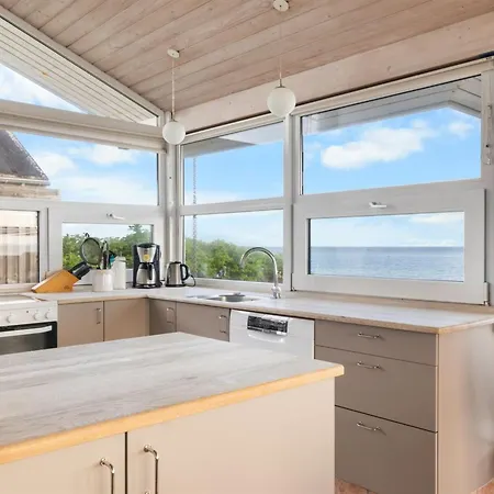 Amila - 10m From The Sea By Interhome بيت للعطل Otterup
